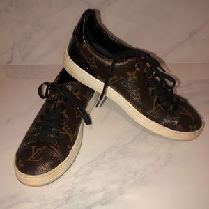 Authentic Louis Vuitton sneakers